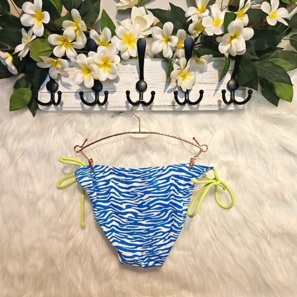 Zebra Print Flirty String Bikini Bottoms - Picture 2 of 4